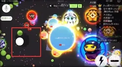 《球球大作战》5.0方向摇杆控制范围技巧解析